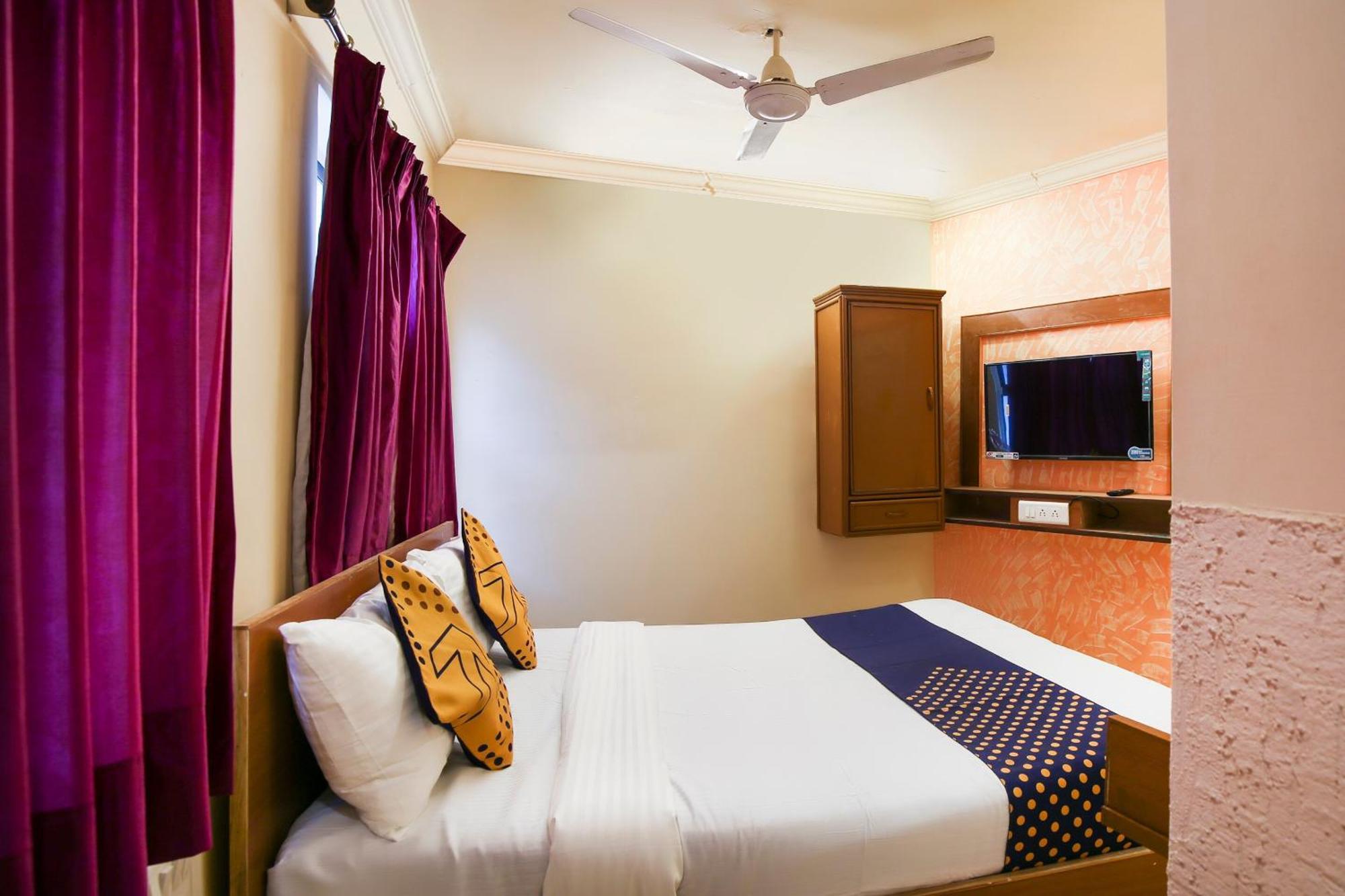 אחמדאבאד Hotel O Super Guest House מראה חיצוני תמונה