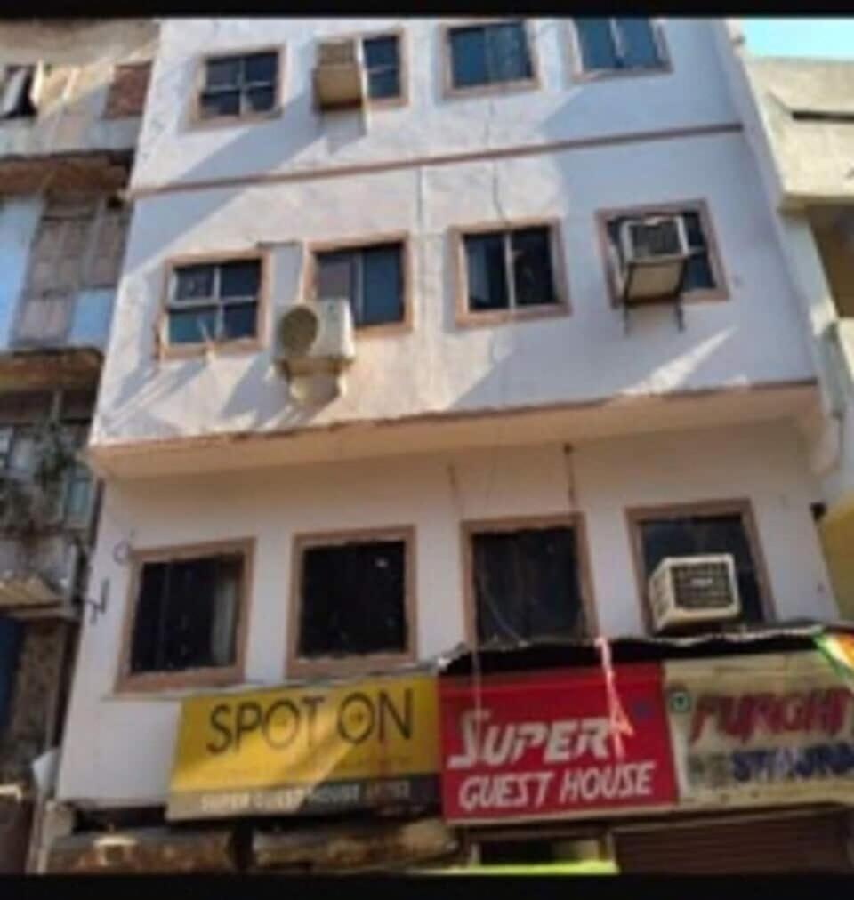 אחמדאבאד Hotel O Super Guest House מראה חיצוני תמונה