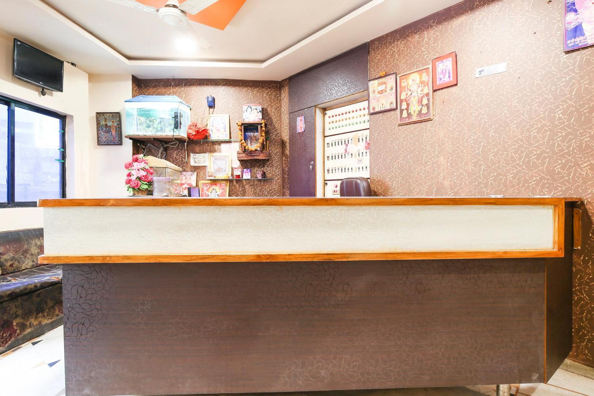אחמדאבאד Hotel O Super Guest House מראה חיצוני תמונה